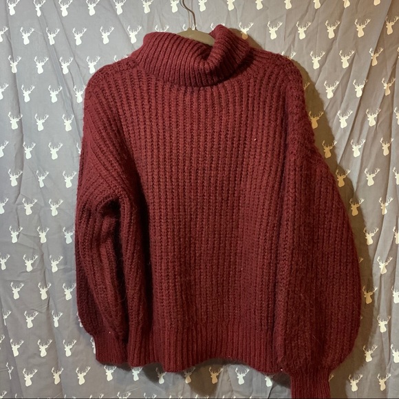 Red turtle neck sweater - Picture 2 of 4